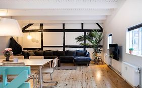 The Townhouse By Daniel&Jacob'S